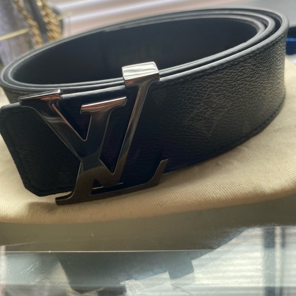 Louis Vuitton belt - Picture 7 of 11